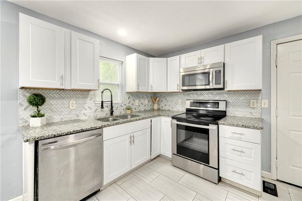 9805 E Gregory Boulevard — photo 9