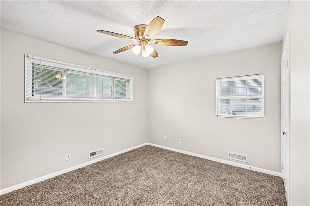 5324 Hunter Street — photo 11