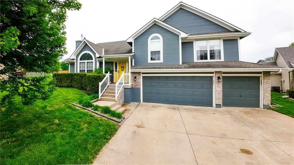 19205 E COLONY Court — photo 2