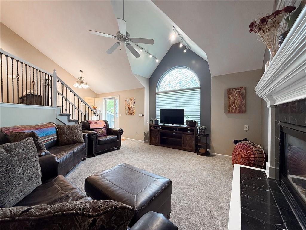 19205 E COLONY Court — photo 6