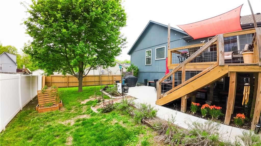 19205 E COLONY Court — photo 39
