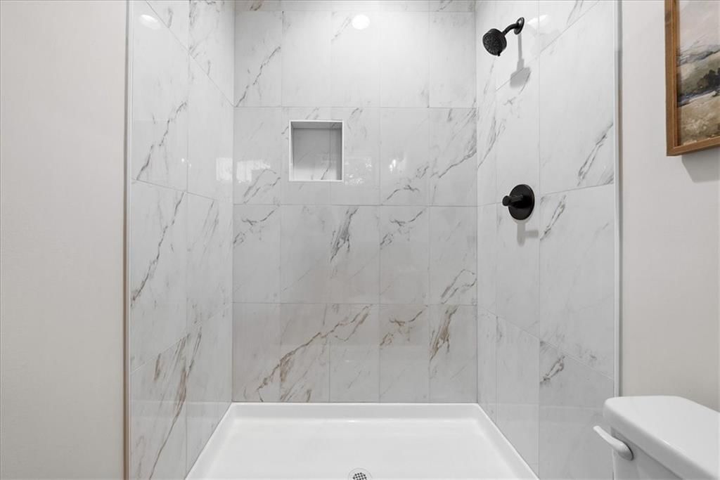 11407 Spruce Avenue — photo 21
