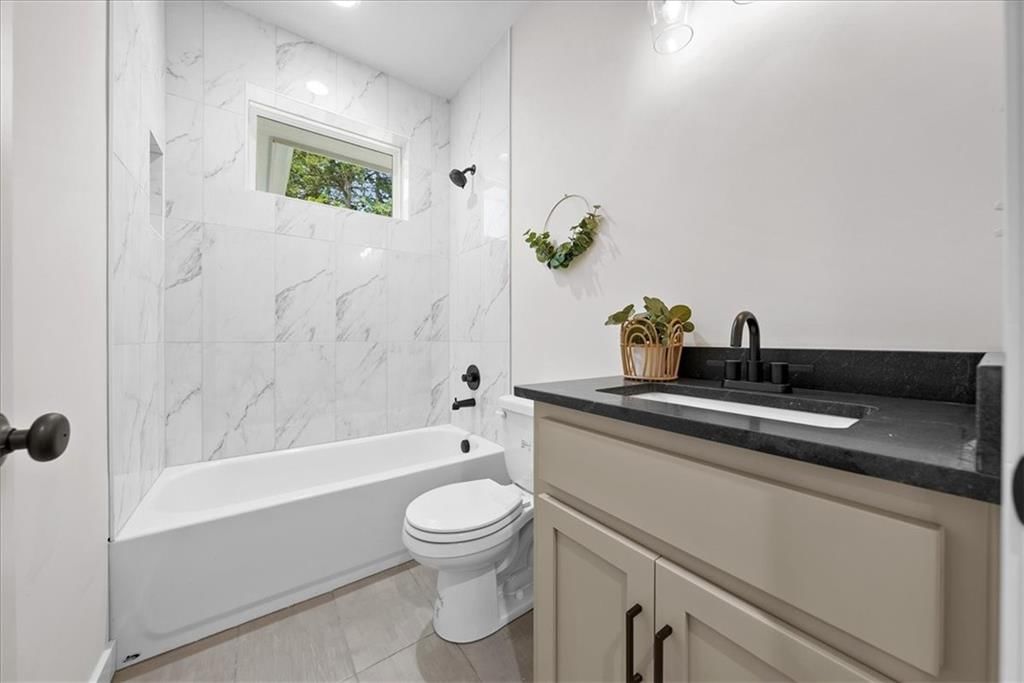 11407 Spruce Avenue — photo 22