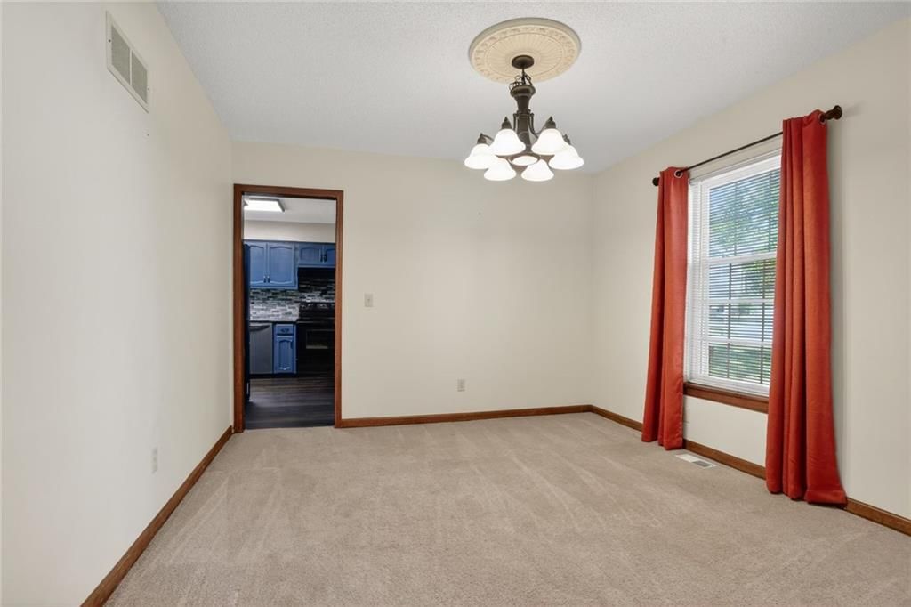 7417 N PARK Avenue — photo 2