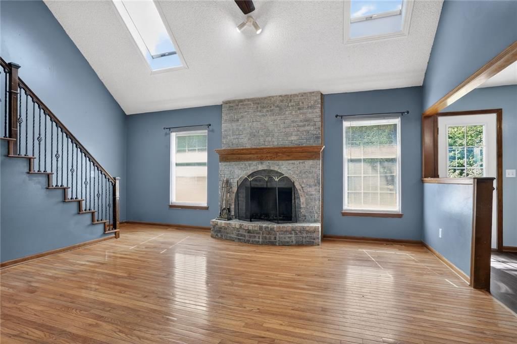 7417 N PARK Avenue — photo 3