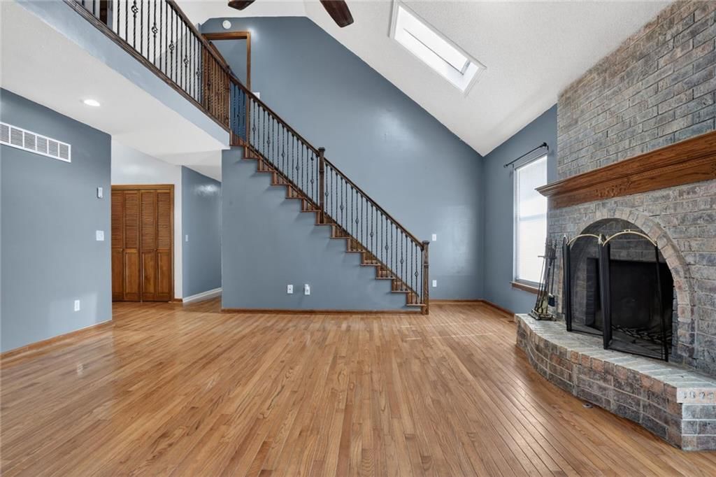 7417 N PARK Avenue — photo 4