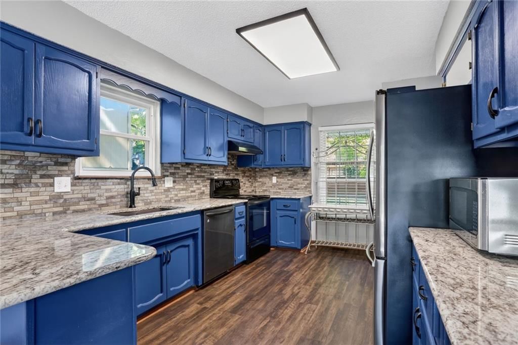 7417 N PARK Avenue — photo 5