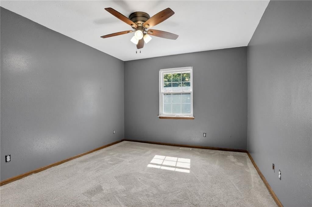 7417 N PARK Avenue — photo 9
