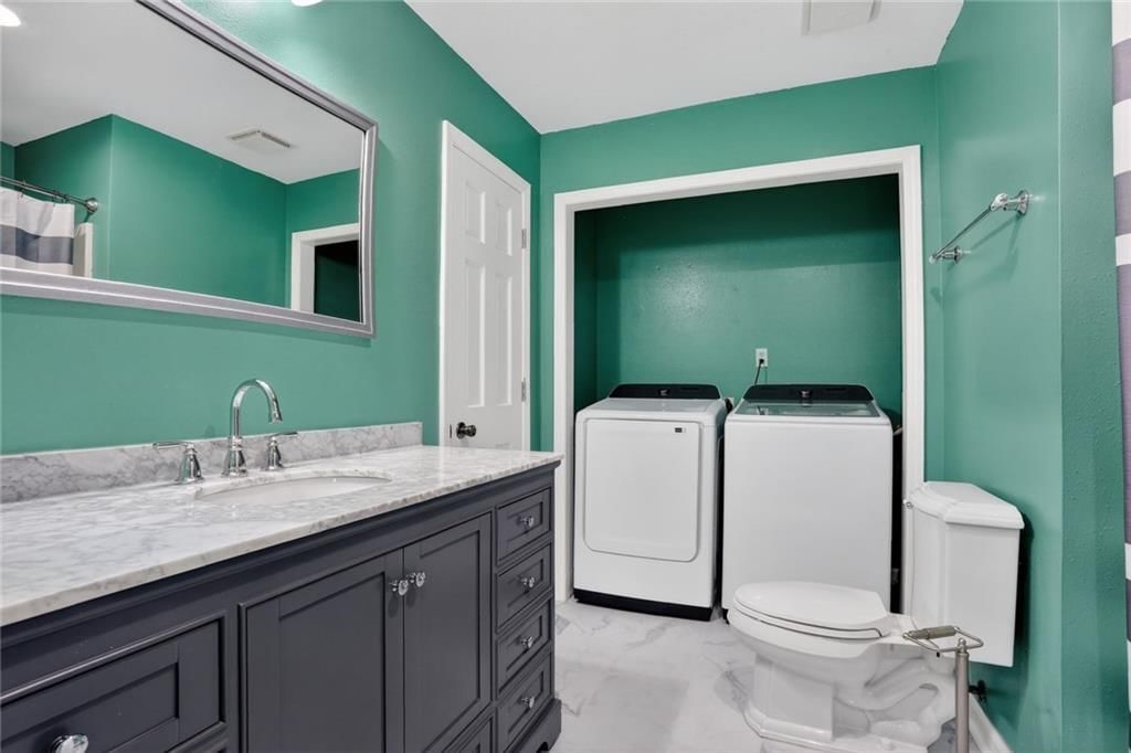 7417 N PARK Avenue — photo 12