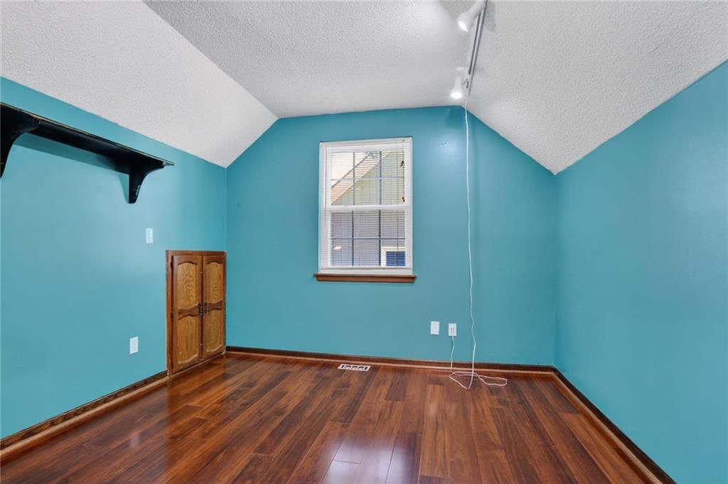 7417 N PARK Avenue — photo 17