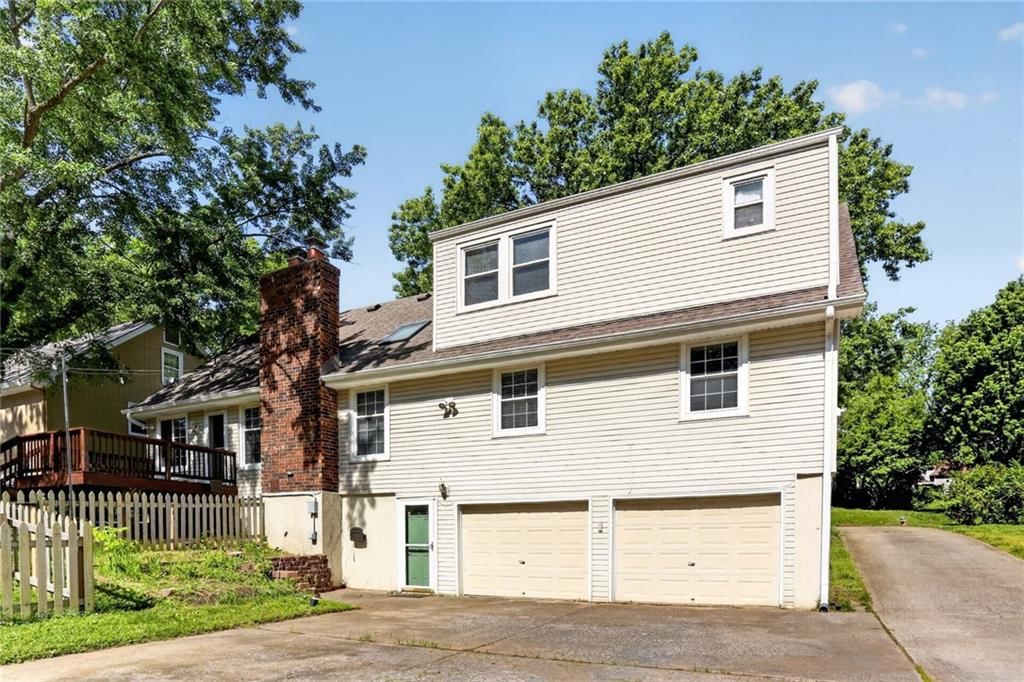 7417 N PARK Avenue — photo 25