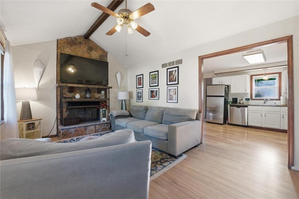 1308 SW Highland Drive — photo 4
