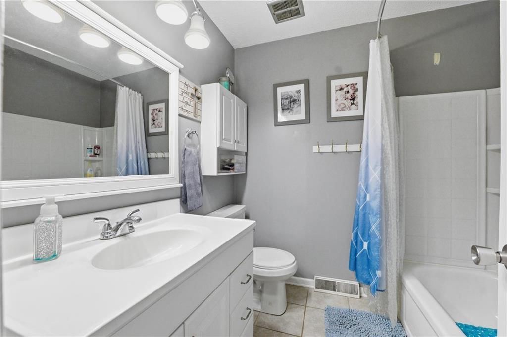 1308 SW Highland Drive — photo 5