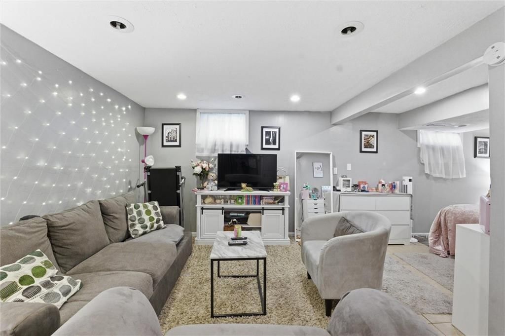 1308 SW Highland Drive — photo 11