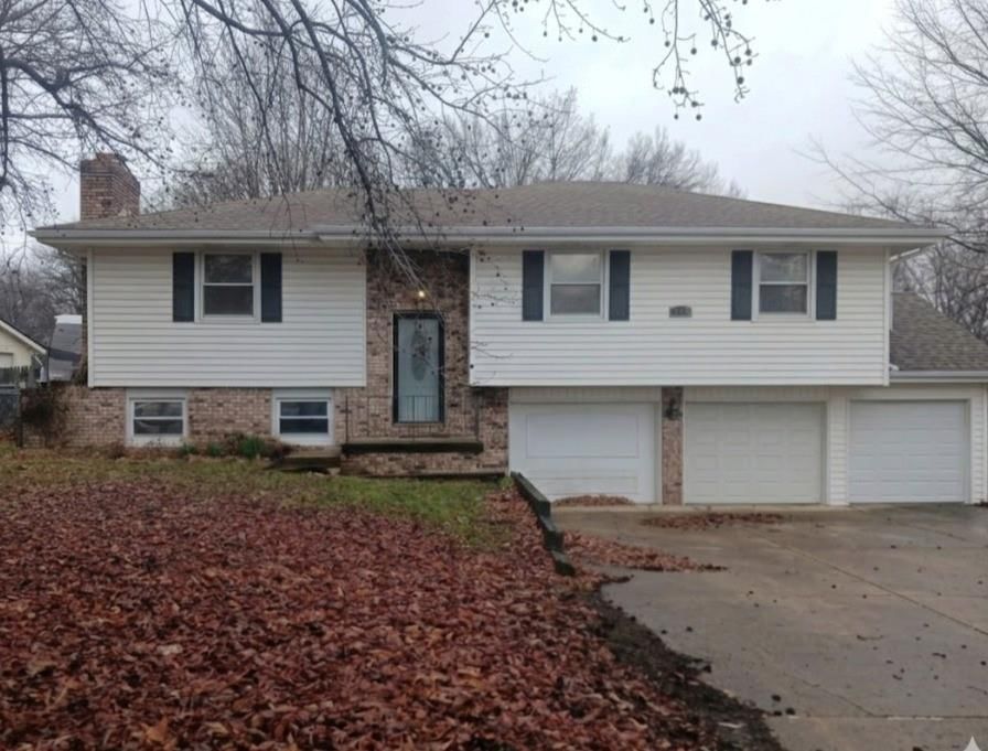 807 Melrose Street, Liberty, MO