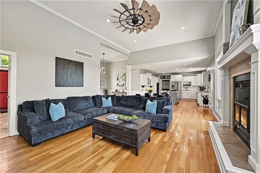9330 Valley Garden Drive — photo 10