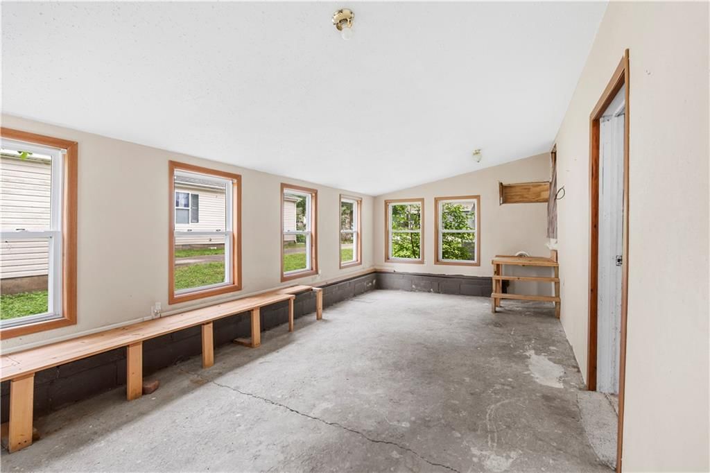 329 W Atlantic Street — photo 20
