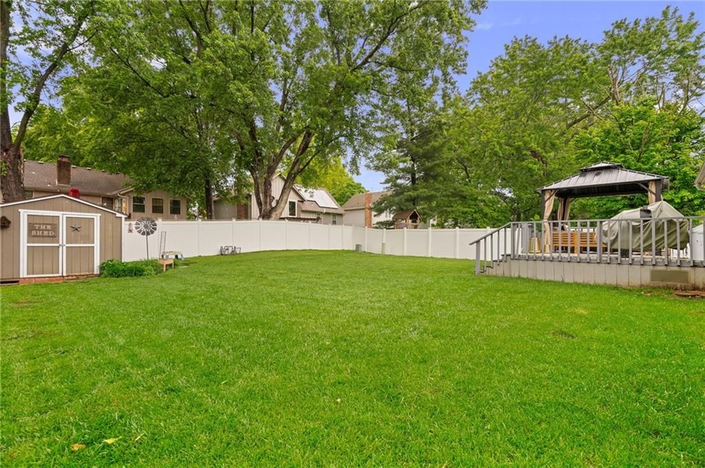 1920 E Jamestown Drive — photo 6
