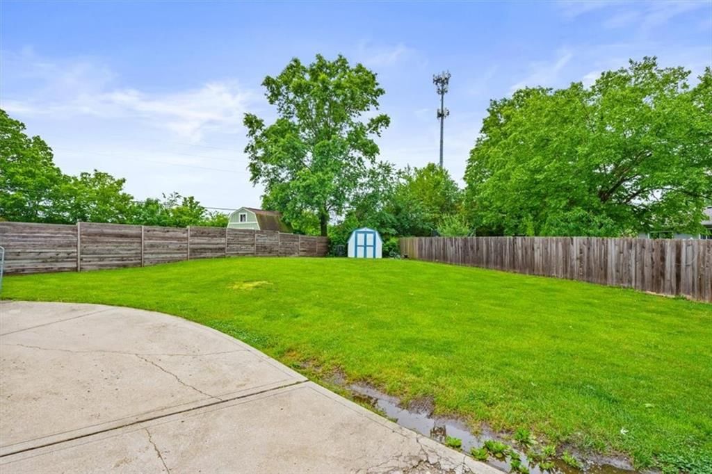 409 Autumn Court — photo 24