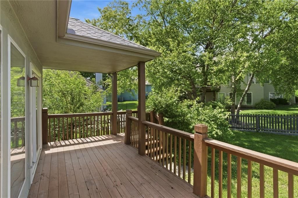 3008 SW 9TH Terrace — photo 9