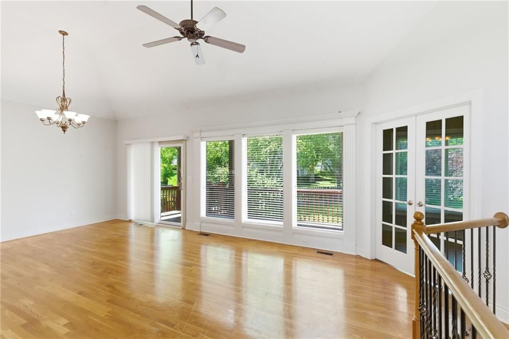 3008 SW 9TH Terrace — photo 10