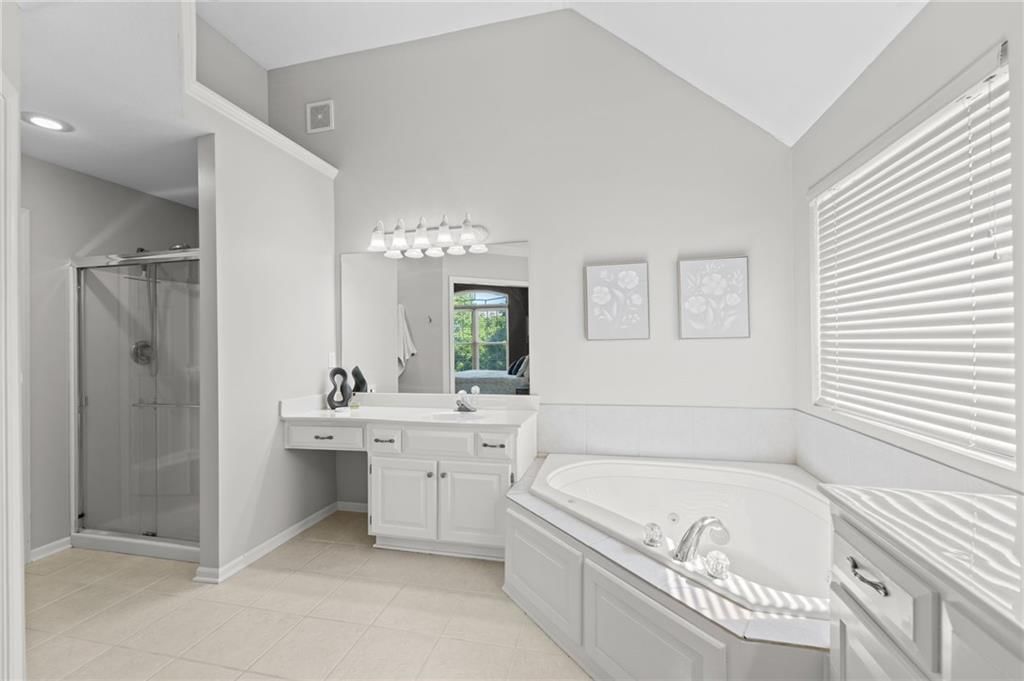 10137 THEDEN Circle — photo 15