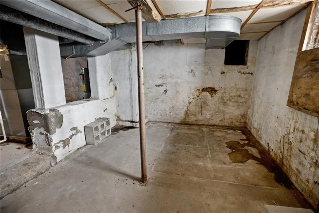 313 N College Street — photo 16