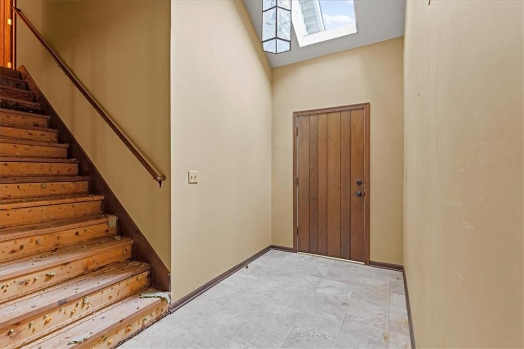 8300 Grant Avenue — photo 3