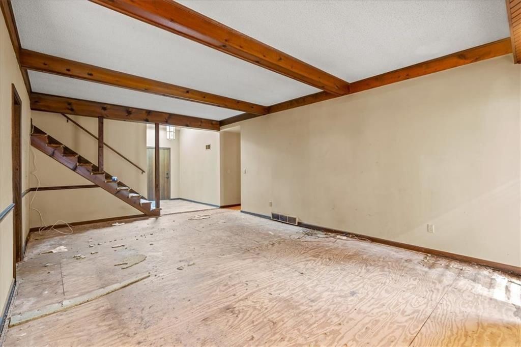8300 Grant Avenue — photo 4