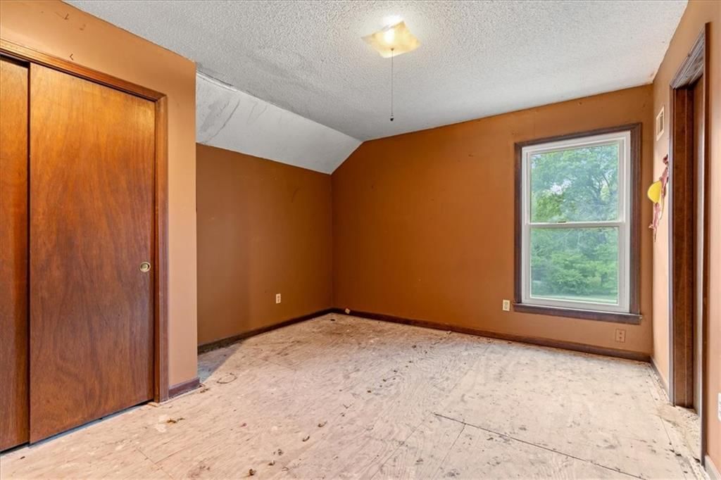 8300 Grant Avenue — photo 20