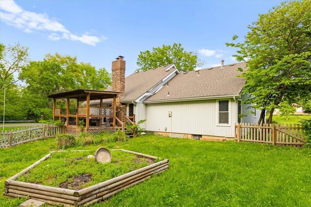 8300 Grant Avenue — photo 26