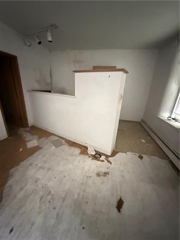 414 E Cedar Street — photo 17