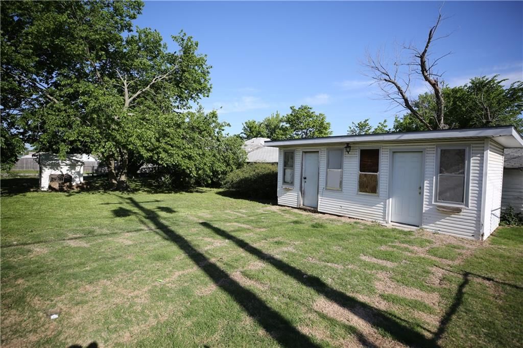 821 Short Street — photo 7