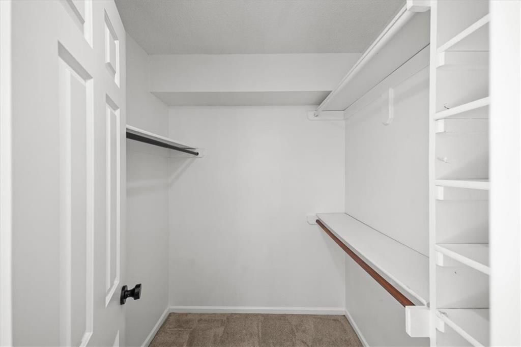 8105 W 99th Street — photo 30