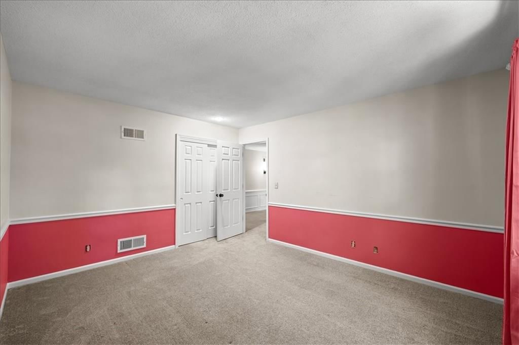 8105 W 99th Street — photo 36