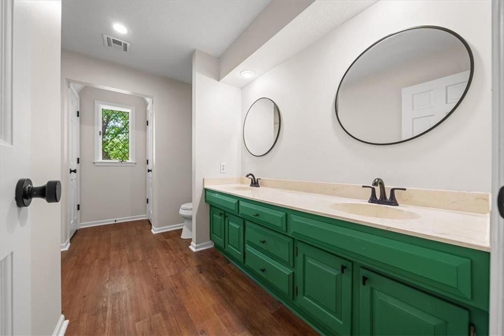 8105 W 99th Street — photo 37