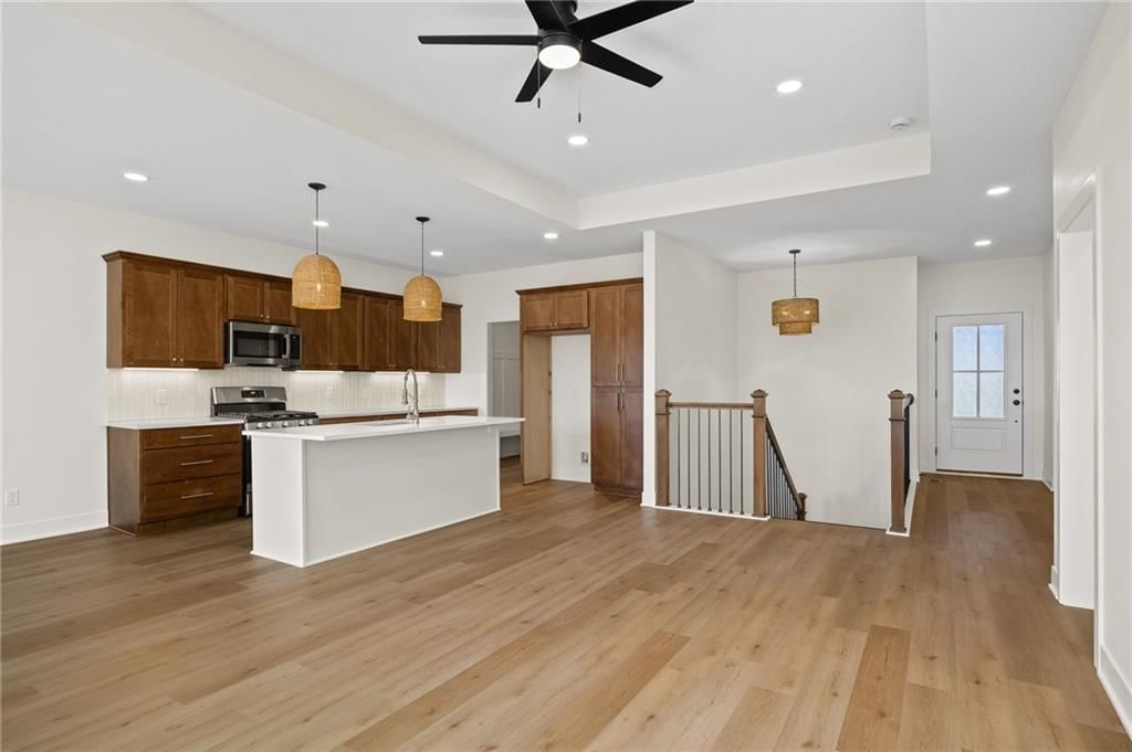 1405 Country Court — photo 6