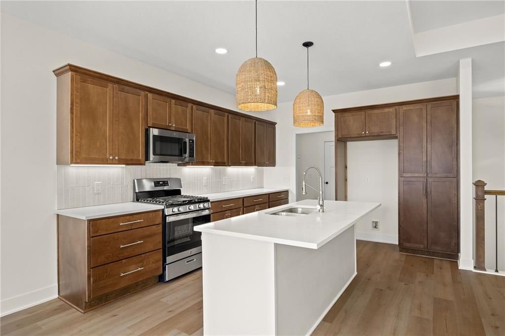 1405 Country Court — photo 12