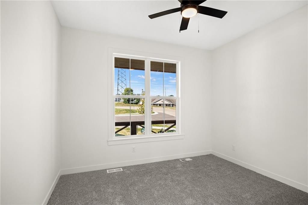 1405 Country Court — photo 17