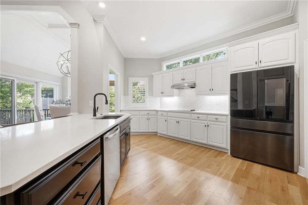 9926 FOUNTAIN Circle — photo 15