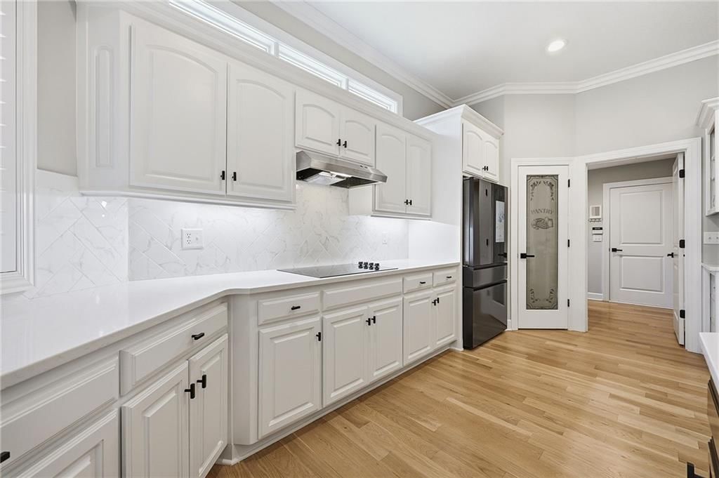 9926 FOUNTAIN Circle — photo 21