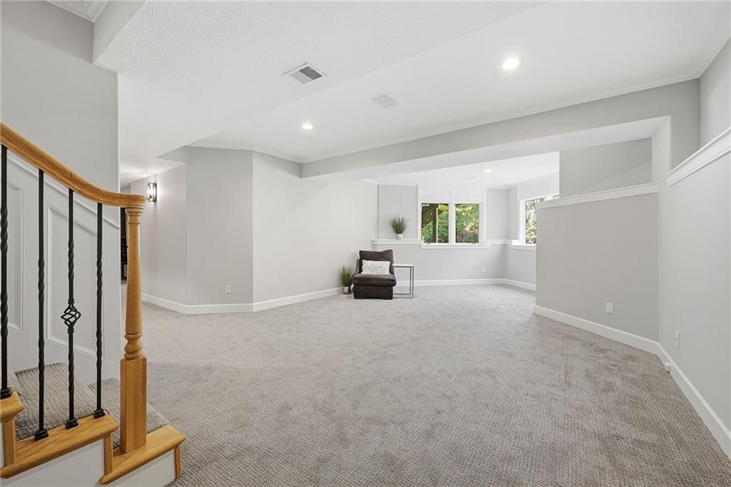 9926 FOUNTAIN Circle — photo 33