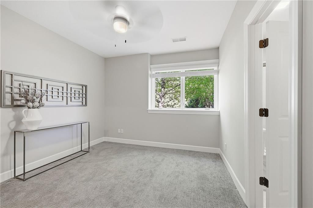 9926 FOUNTAIN Circle — photo 39