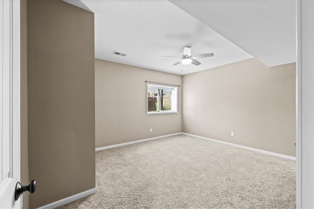 19421 W 200th Terrace — photo 29