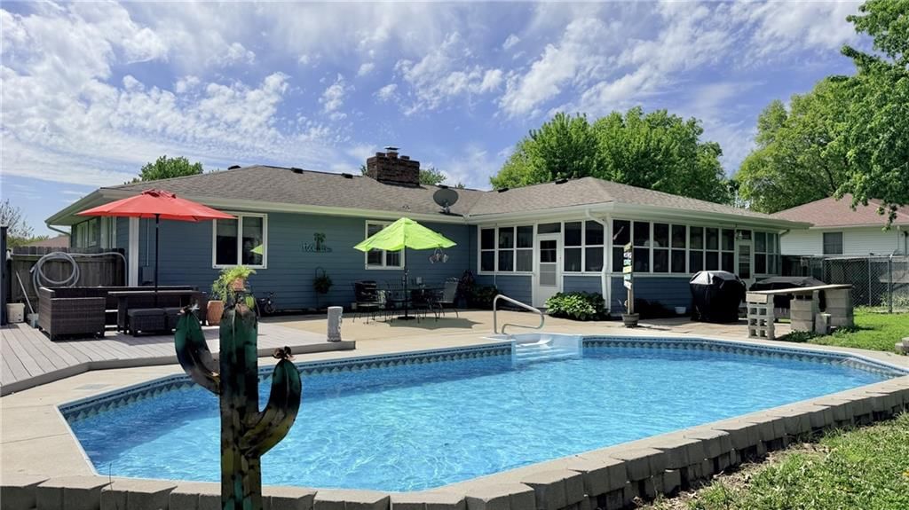 1809 Hillcrest Drive, Trenton, MO