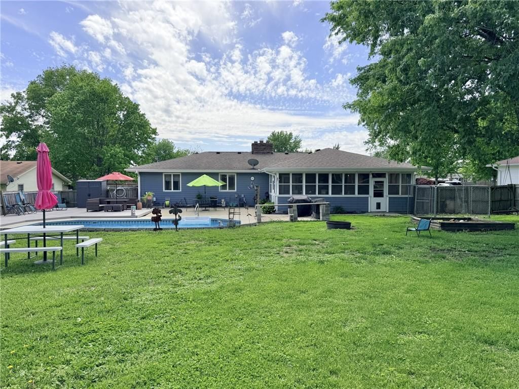 1809 Hillcrest Drive — photo 33