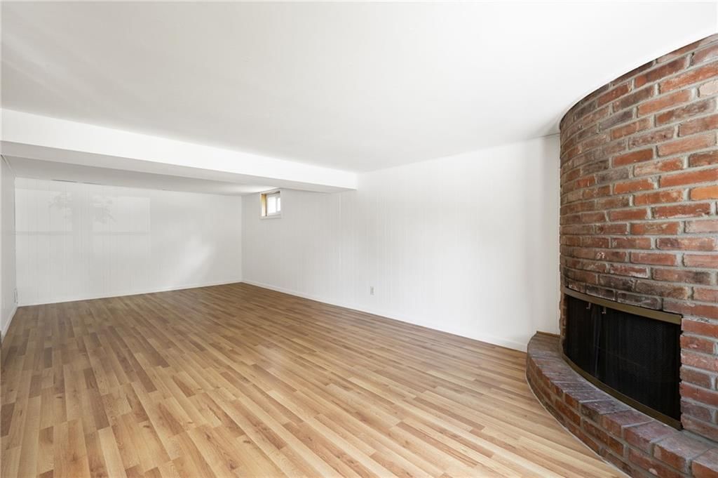 9248 Wedd Drive — photo 5