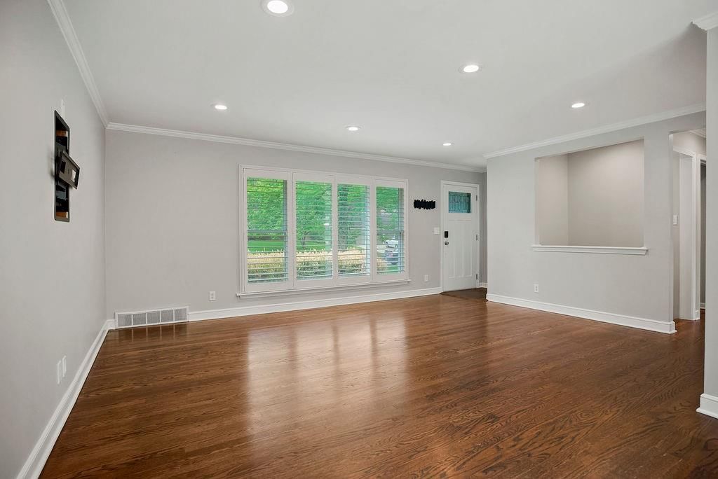 5826 FONTANA Drive — photo 5