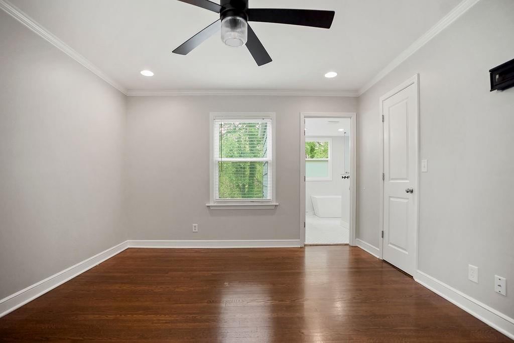 5826 FONTANA Drive — photo 20