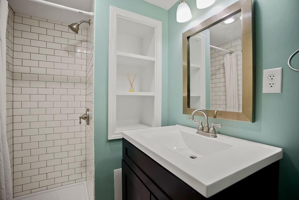 5826 FONTANA Drive — photo 30
